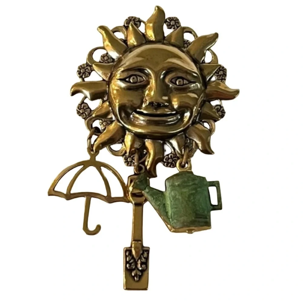 Vintage Discovery California Gold Sun Brooch with Green Watering Can